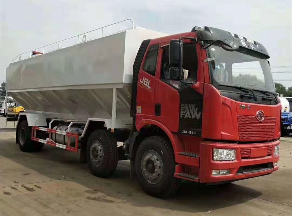 （30方）解放J6小三軸散裝飼料運(yùn)輸車
